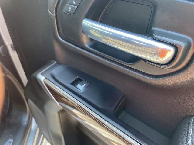 used 2021 GMC Sierra 1500 car, priced at $30,900