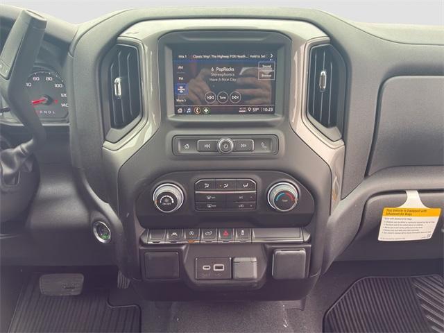 new 2025 Chevrolet Silverado 1500 car, priced at $38,945