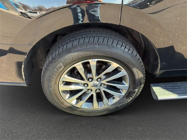 used 2018 Ford Expedition car, priced at $24,300