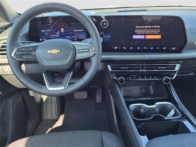 new 2025 Chevrolet Traverse car, priced at $40,695