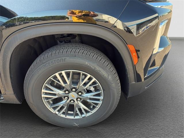 new 2025 Chevrolet Traverse car, priced at $40,695
