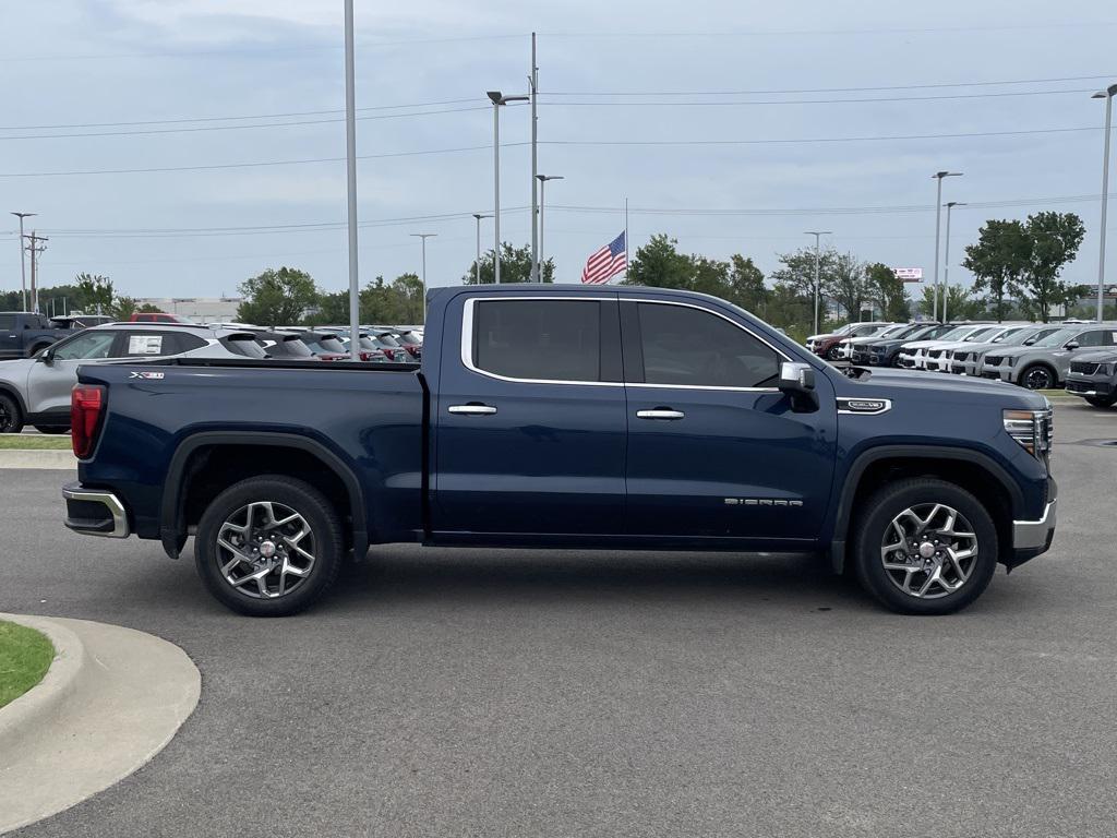 used 2022 GMC Sierra 1500 car, priced at $40,522