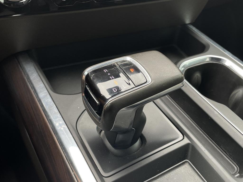 used 2022 GMC Sierra 1500 car, priced at $40,522