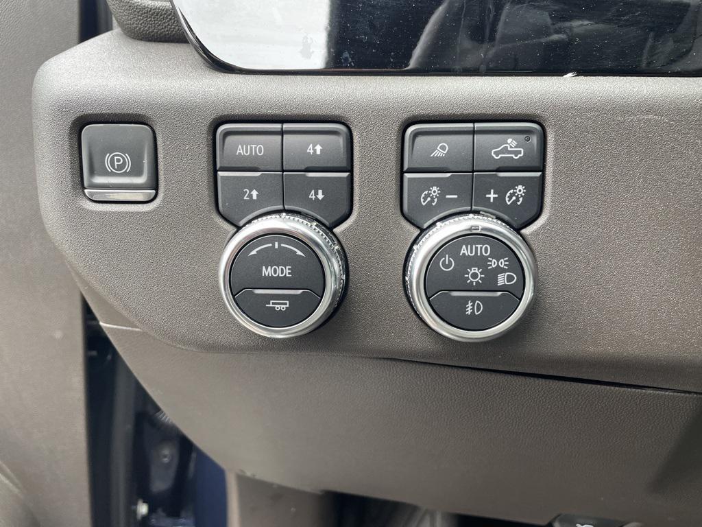 used 2022 GMC Sierra 1500 car, priced at $40,522