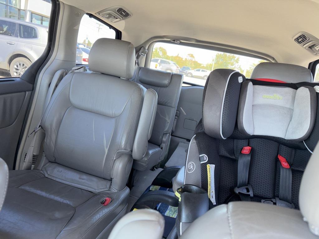 used 2004 Toyota Sienna car, priced at $6,500