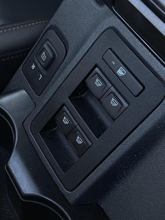 used 2022 Ford Bronco car, priced at $37,369