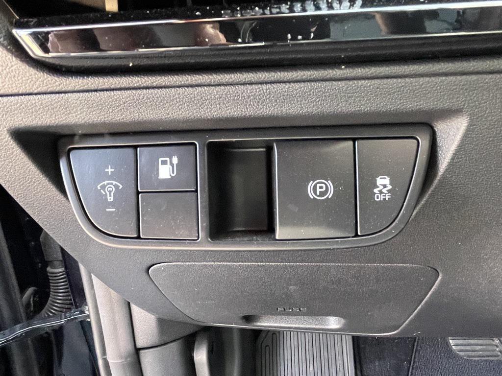 used 2024 Kia EV6 car, priced at $27,000