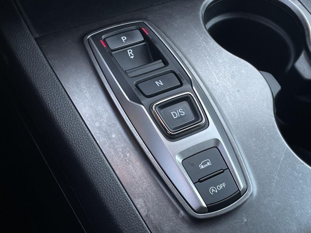 used 2022 Honda Pilot car, priced at $28,234