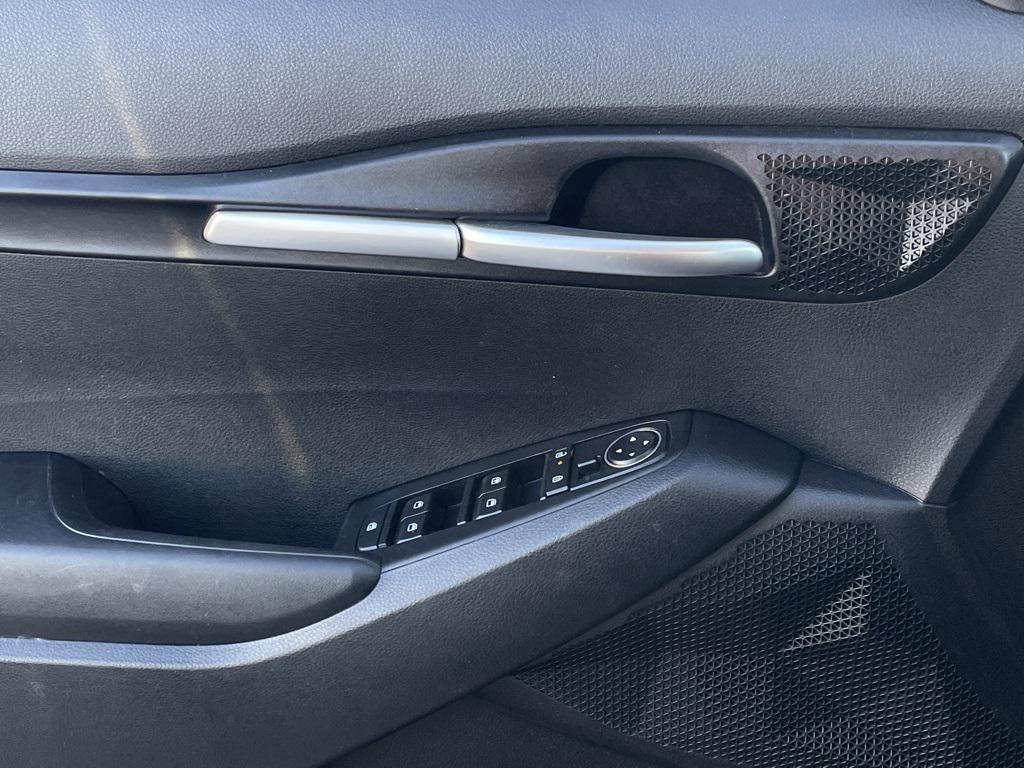 used 2024 Kia Seltos car, priced at $20,405