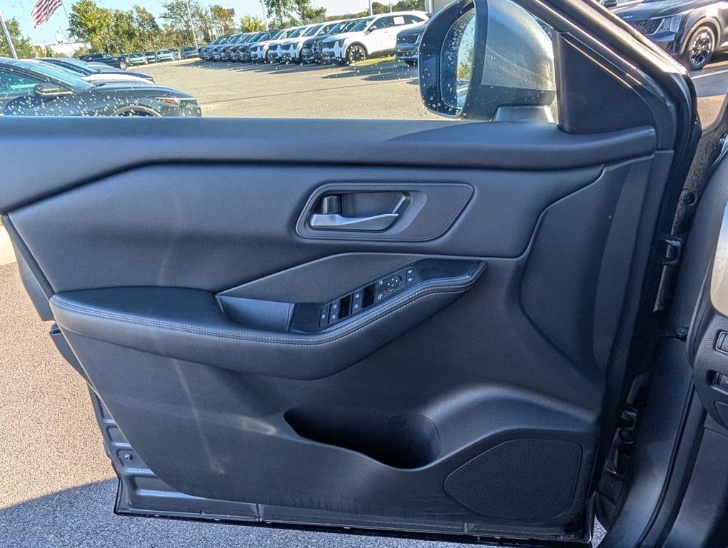 used 2024 Nissan Rogue car, priced at $23,815