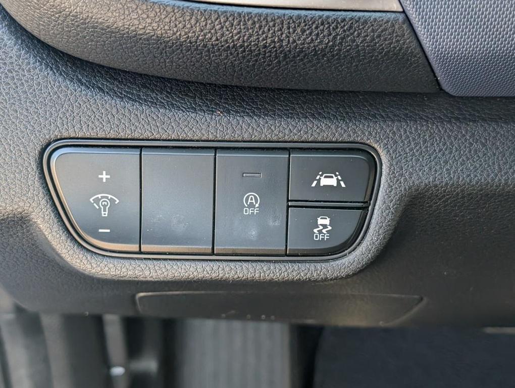 used 2022 Kia Seltos car, priced at $21,153