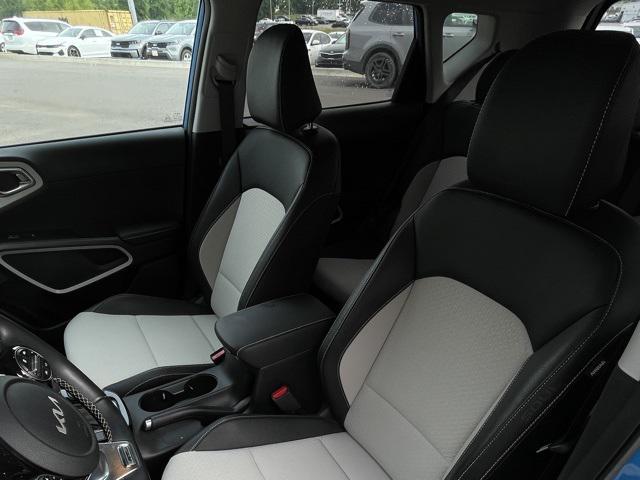 used 2024 Kia Soul car, priced at $21,426