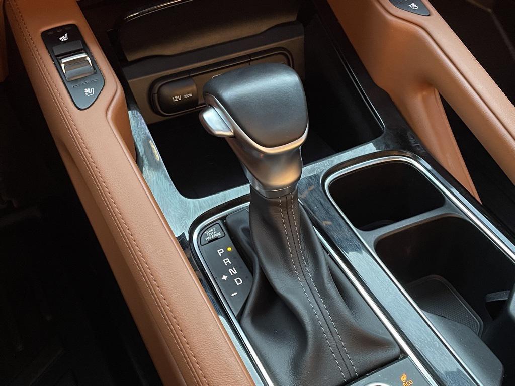 used 2024 Kia Telluride car, priced at $40,617