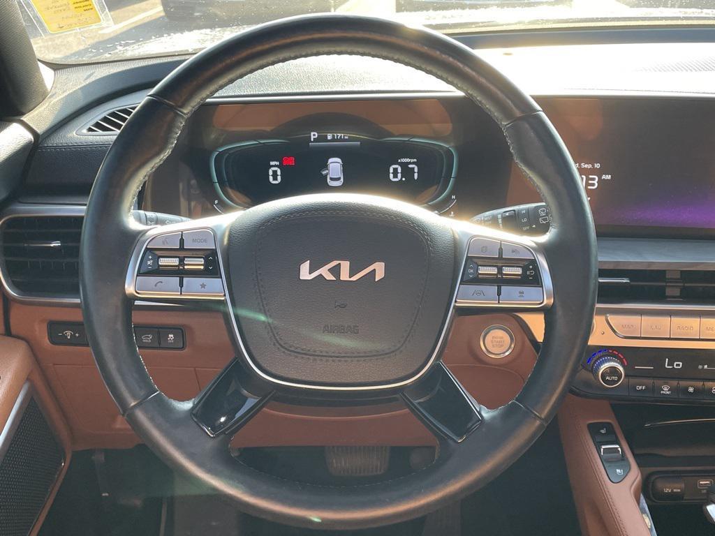 used 2024 Kia Telluride car, priced at $40,617
