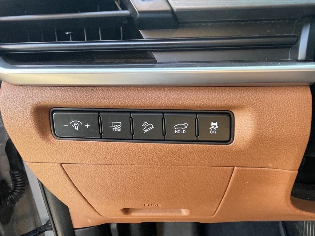 used 2024 Kia Telluride car, priced at $40,617