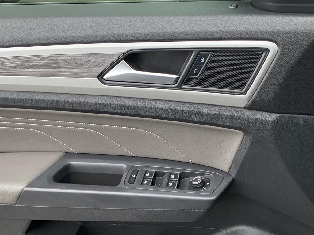 used 2021 Volkswagen Atlas Cross Sport car, priced at $18,793