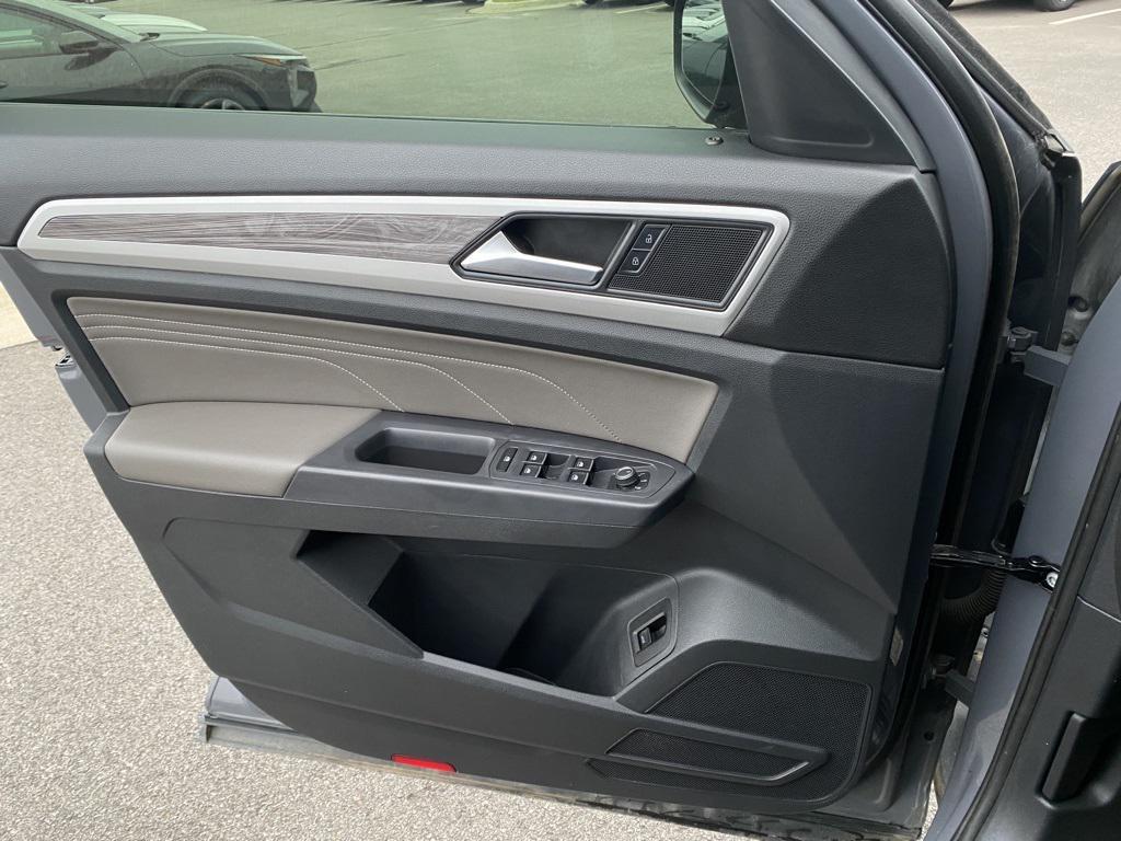 used 2021 Volkswagen Atlas Cross Sport car, priced at $18,793