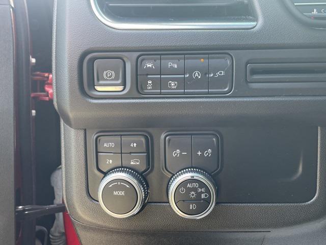 used 2022 GMC Yukon XL car, priced at $53,400