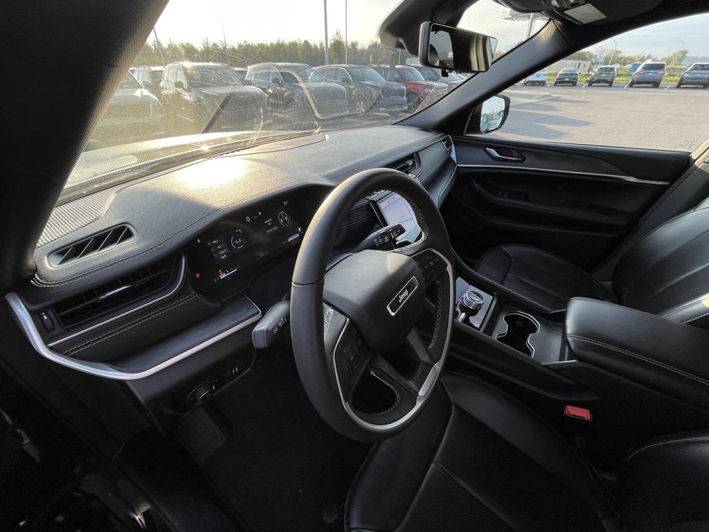 used 2024 Jeep Grand Cherokee L car, priced at $33,042