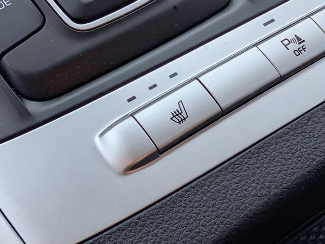 used 2024 Kia Carnival car, priced at $31,269