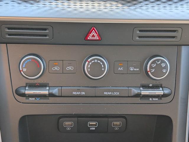 used 2024 Kia Carnival car, priced at $31,269