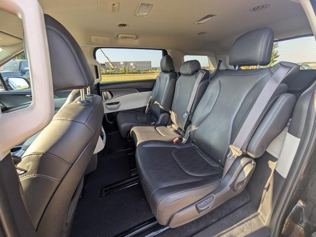 used 2024 Kia Carnival car, priced at $31,269
