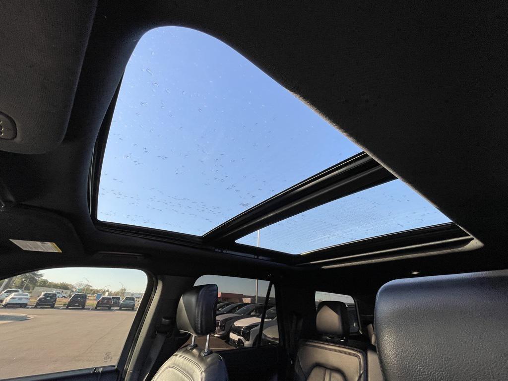 used 2020 Ford Expedition car, priced at $30,000