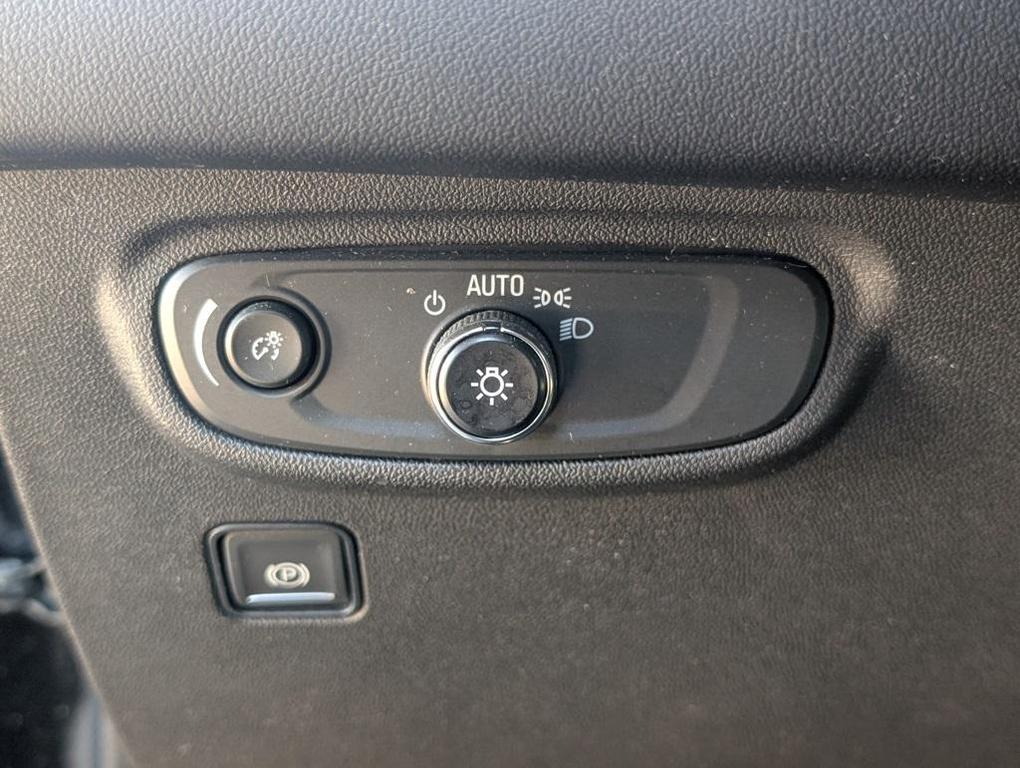 used 2022 GMC Terrain car, priced at $20,674