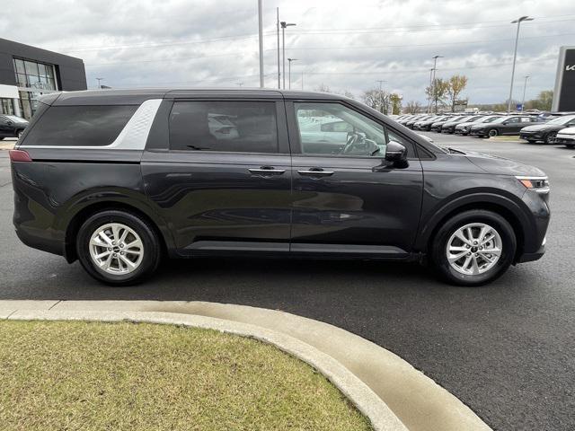 used 2022 Kia Carnival car, priced at $27,097