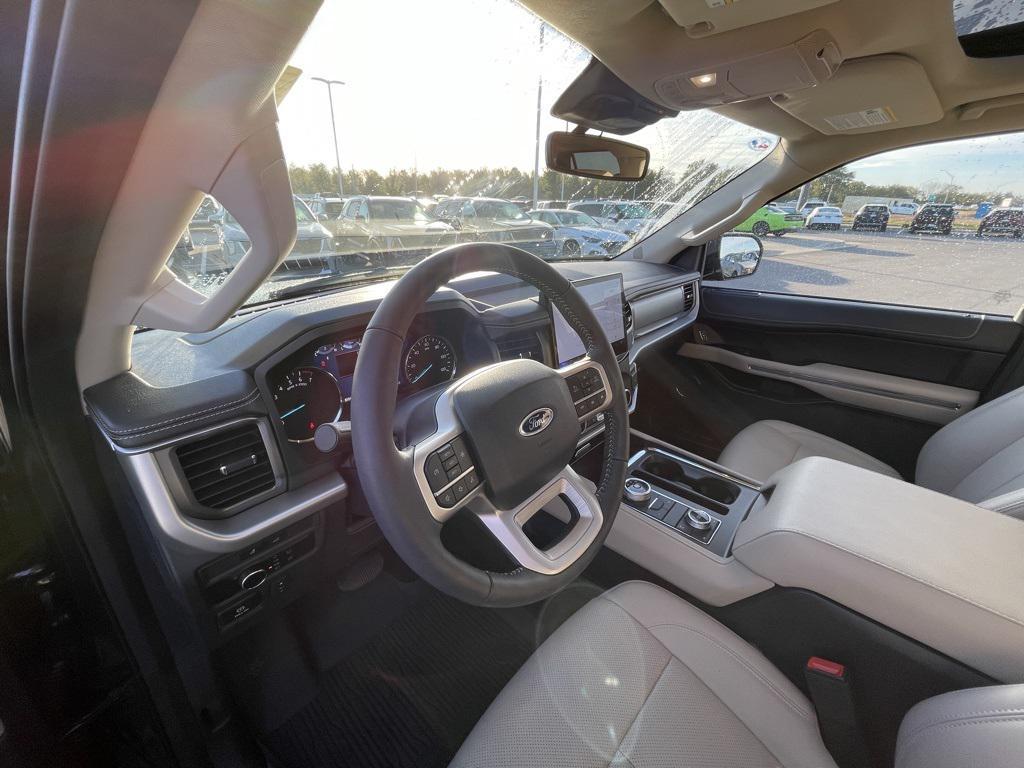 used 2024 Ford Expedition car, priced at $56,668