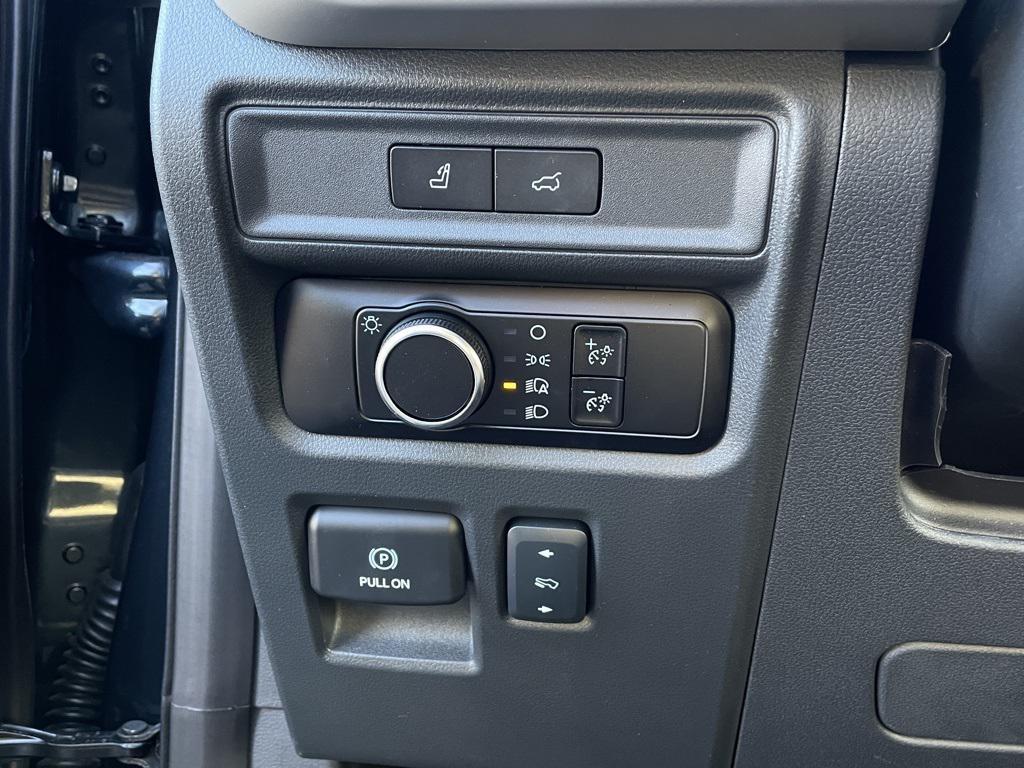 used 2024 Ford Expedition car, priced at $56,668