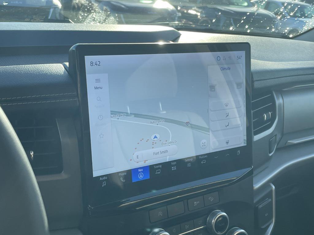 used 2024 Ford Expedition car, priced at $56,668