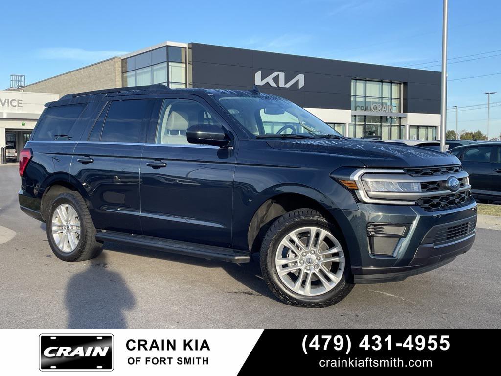 used 2024 Ford Expedition car, priced at $56,668