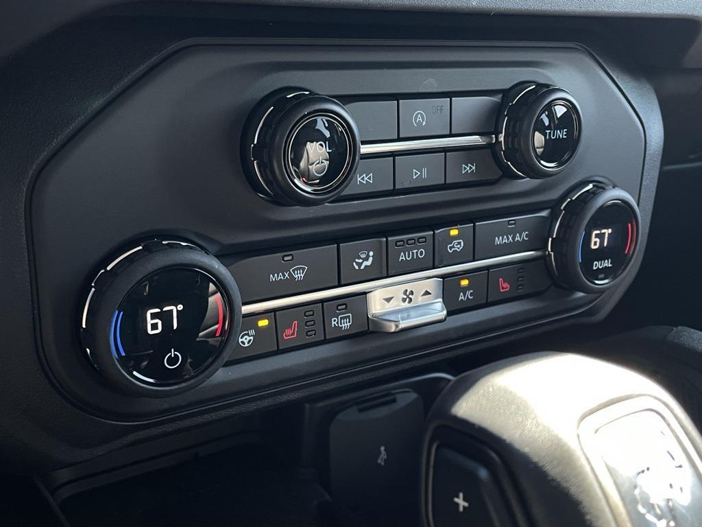 used 2025 Ford Bronco car, priced at $57,000