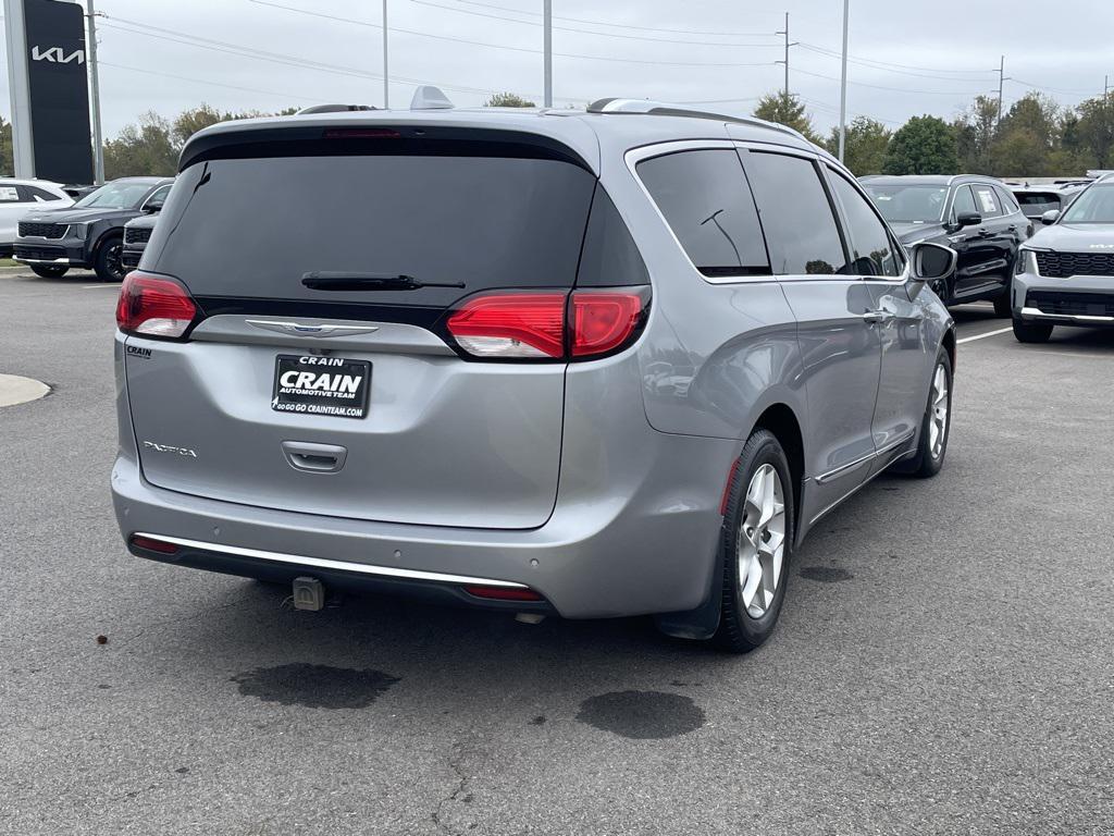 used 2018 Chrysler Pacifica car, priced at $15,802