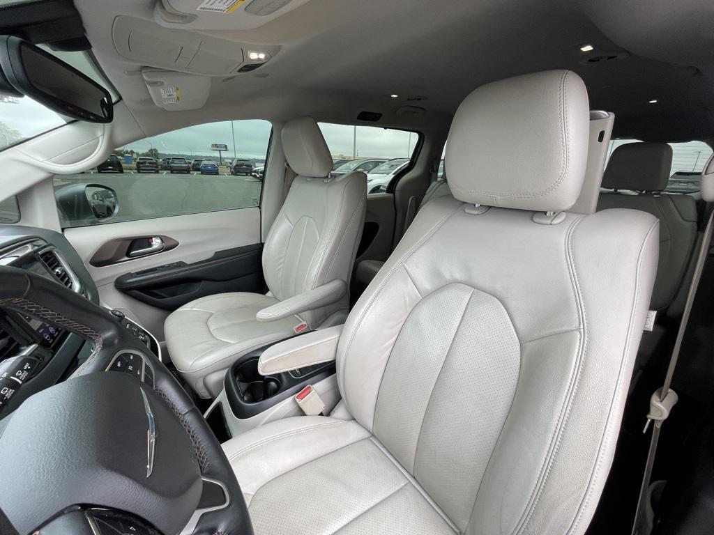 used 2018 Chrysler Pacifica car, priced at $15,802