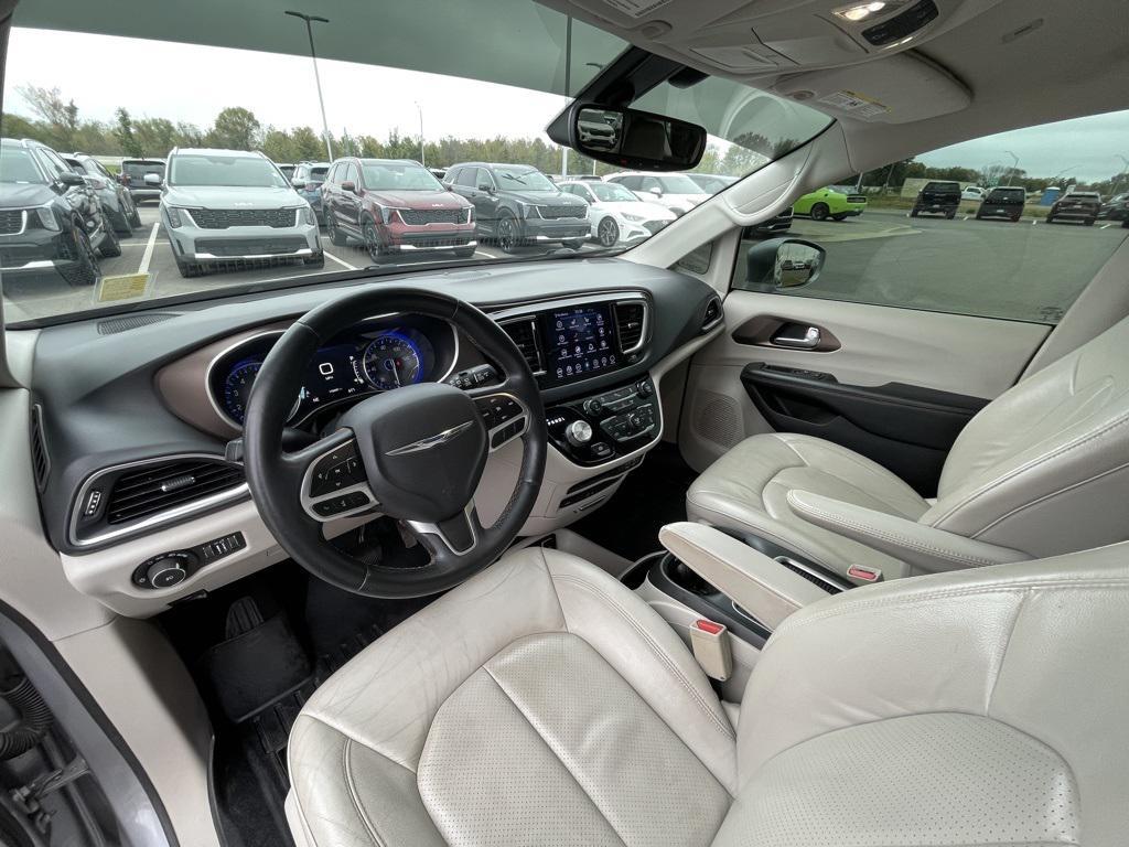 used 2018 Chrysler Pacifica car, priced at $15,802