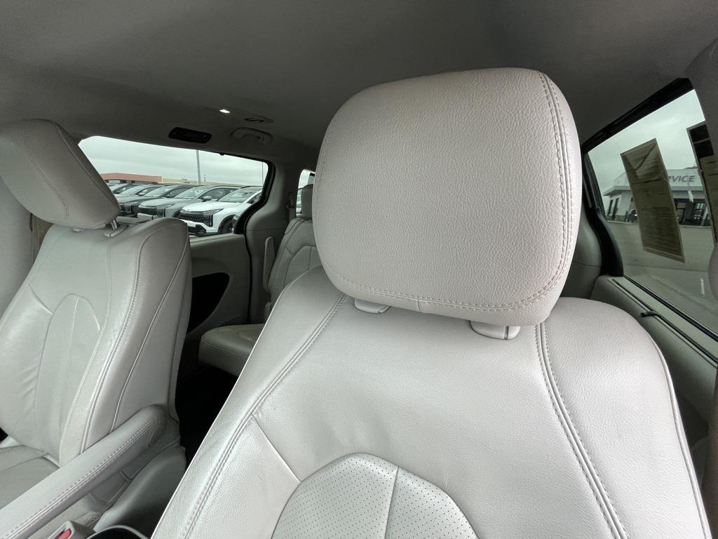 used 2018 Chrysler Pacifica car, priced at $15,802