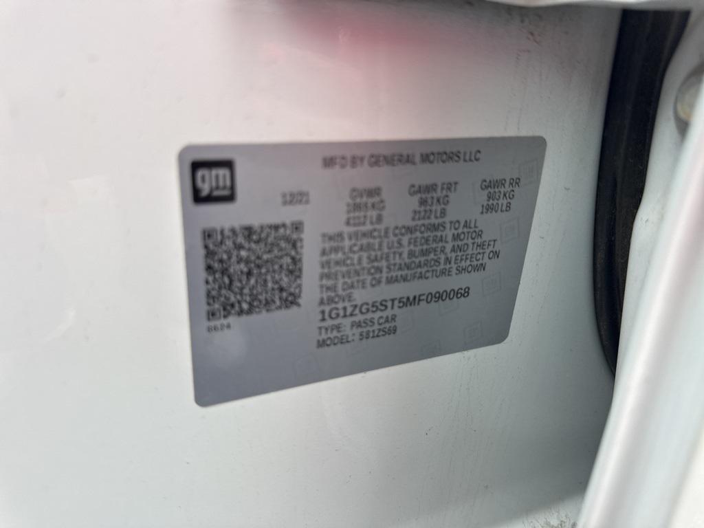 used 2021 Chevrolet Malibu car, priced at $17,281