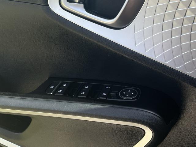 used 2022 Kia Soul car, priced at $17,371