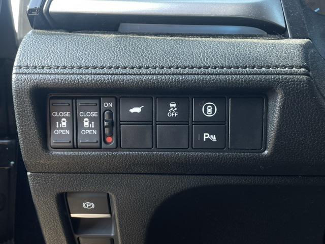 used 2021 Honda Odyssey car, priced at $29,956