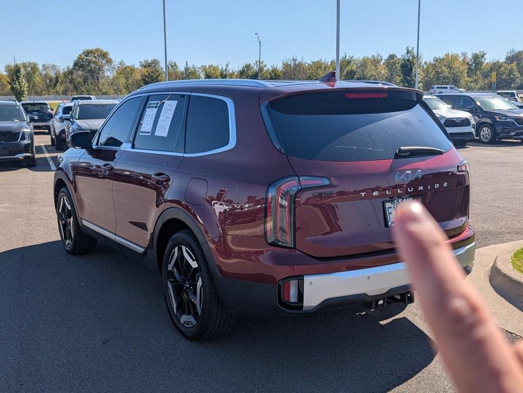 used 2024 Kia Telluride car, priced at $37,154