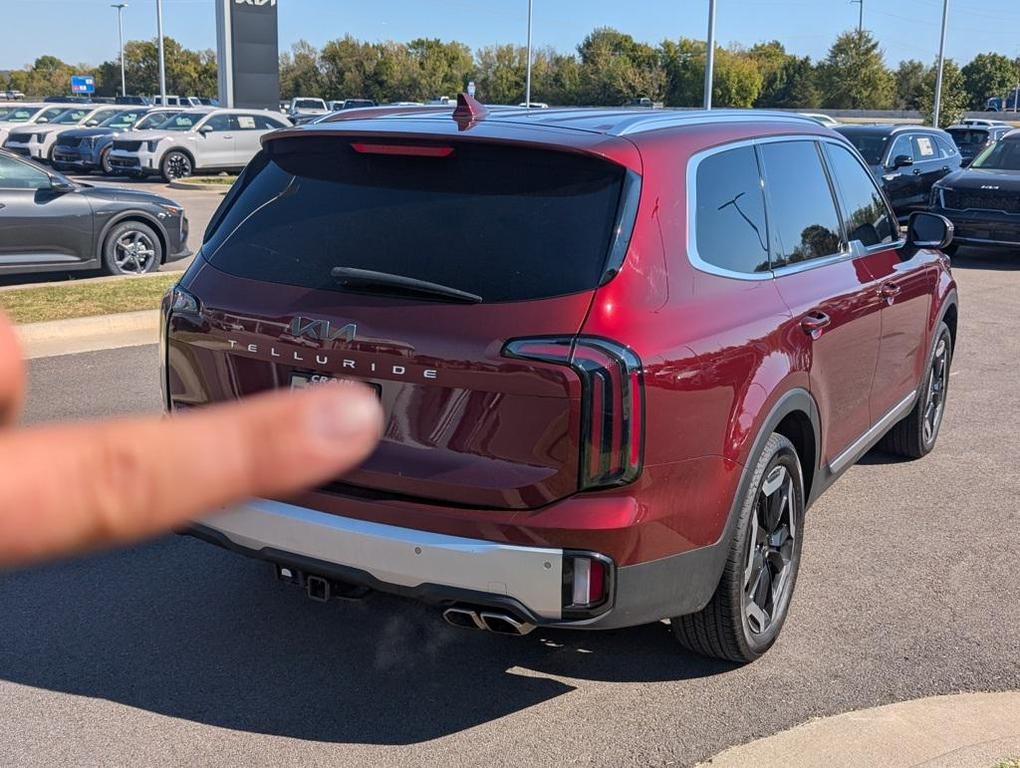 used 2024 Kia Telluride car, priced at $37,154