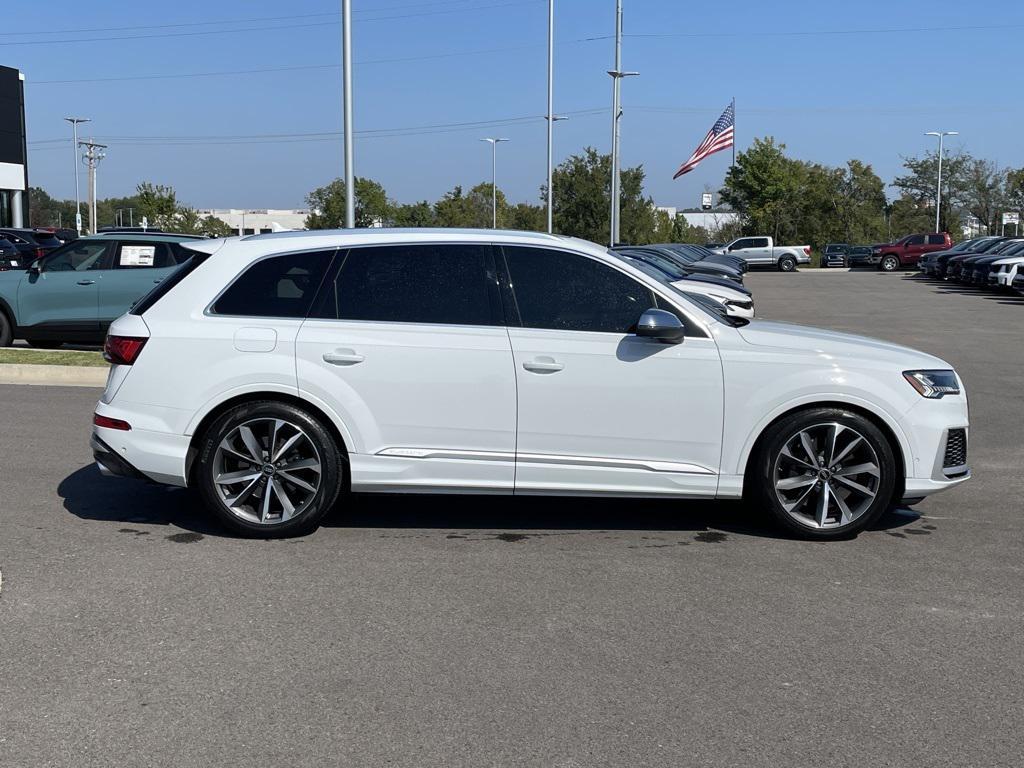 used 2022 Audi SQ7 car, priced at $45,236