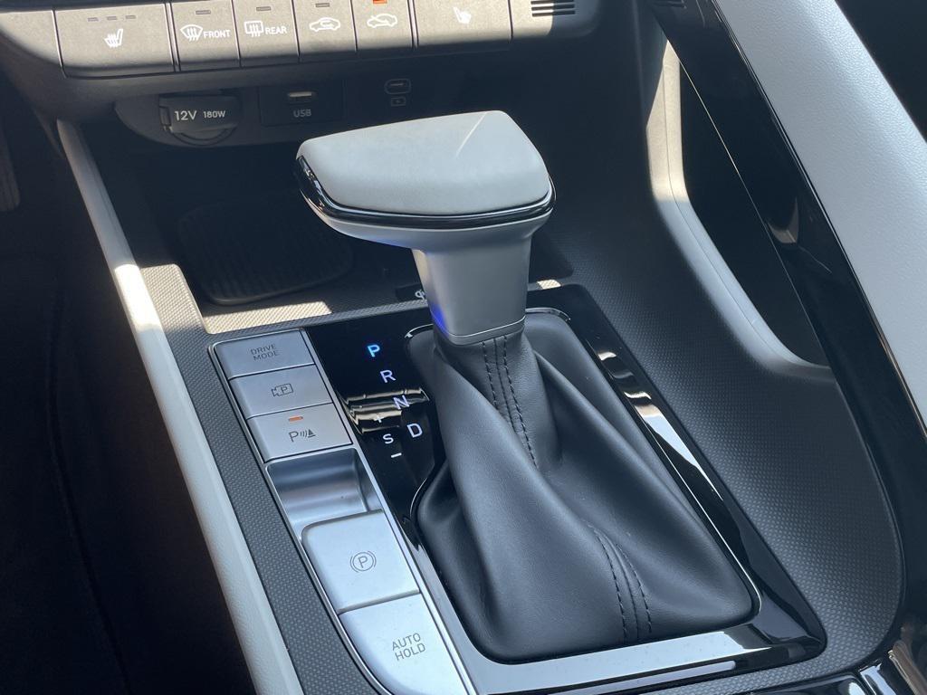 used 2024 Hyundai Elantra car, priced at $23,555