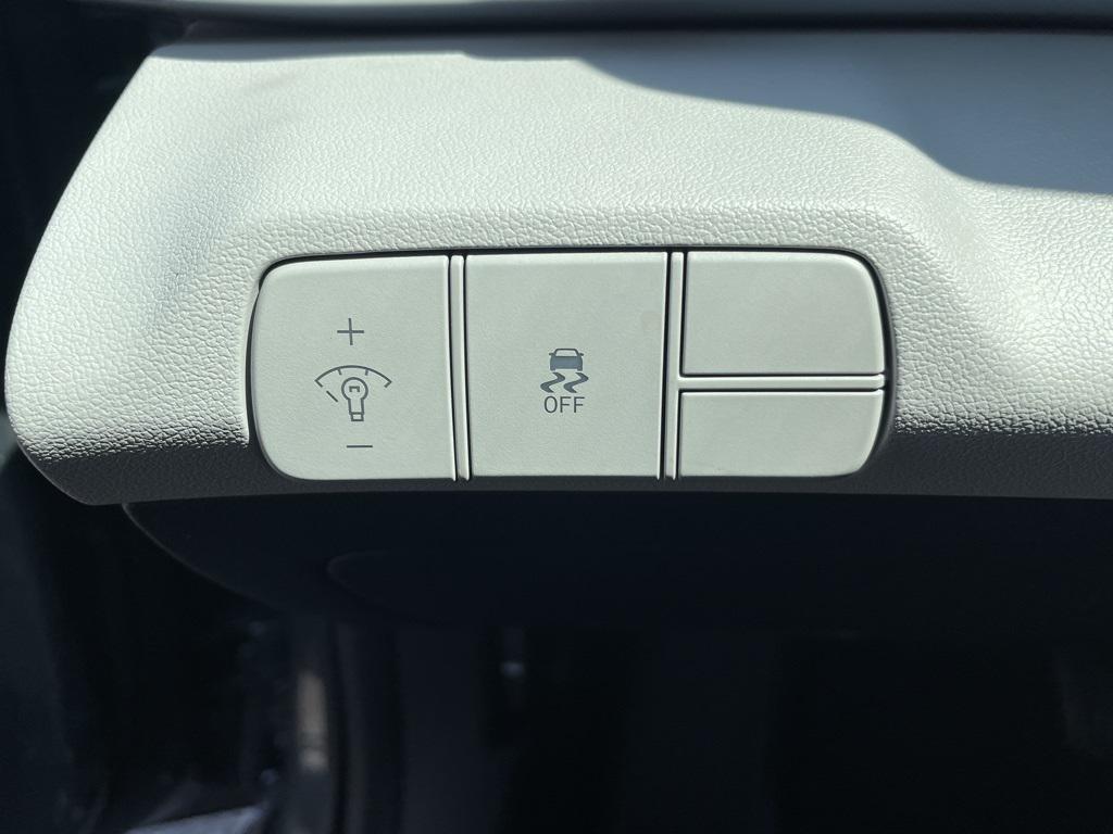 used 2024 Hyundai Elantra car, priced at $23,555