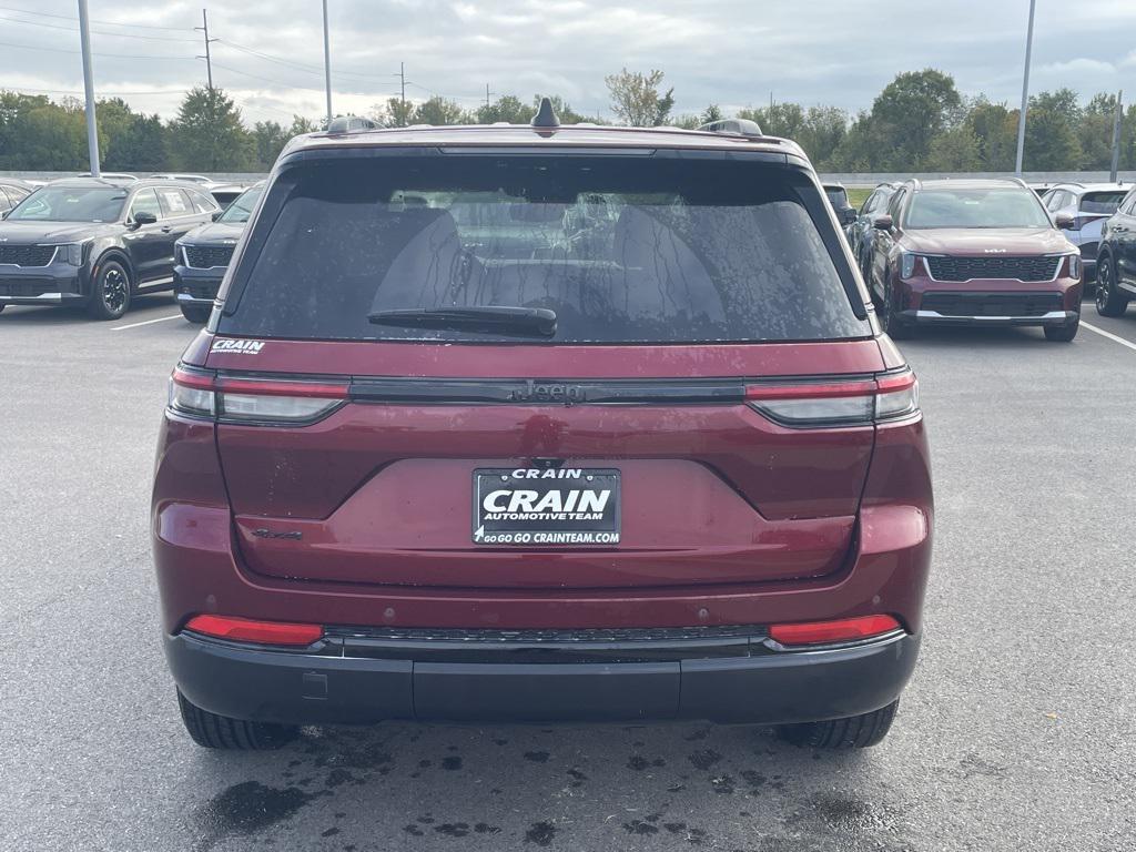 used 2024 Jeep Grand Cherokee car, priced at $30,454