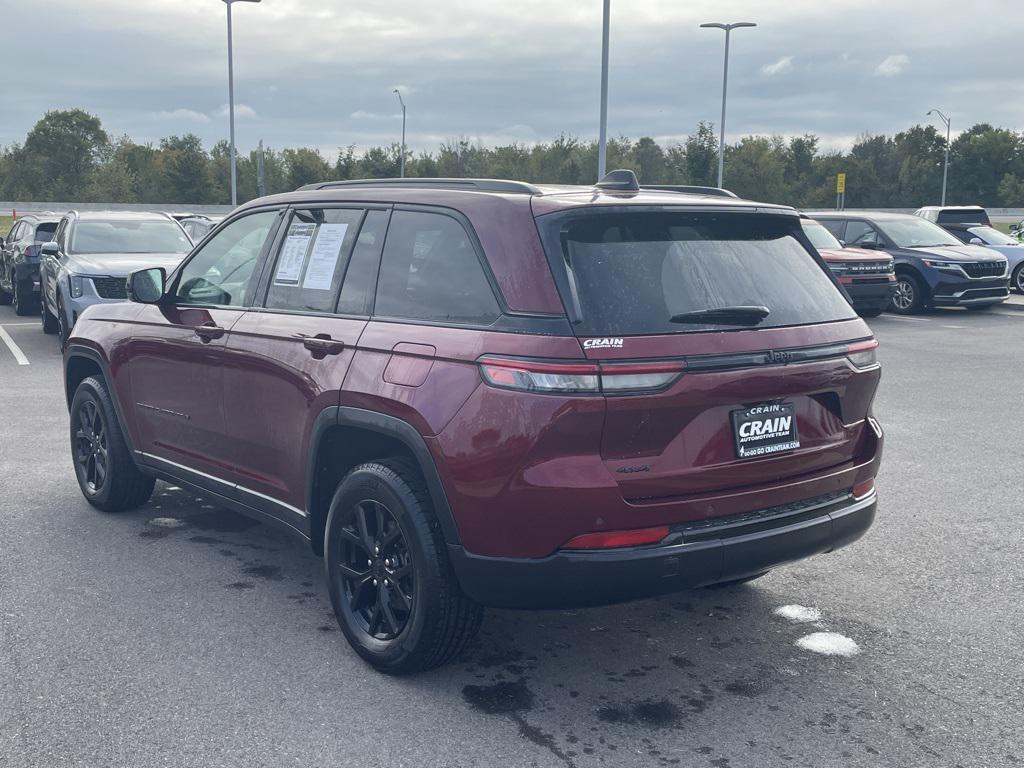used 2024 Jeep Grand Cherokee car, priced at $30,454