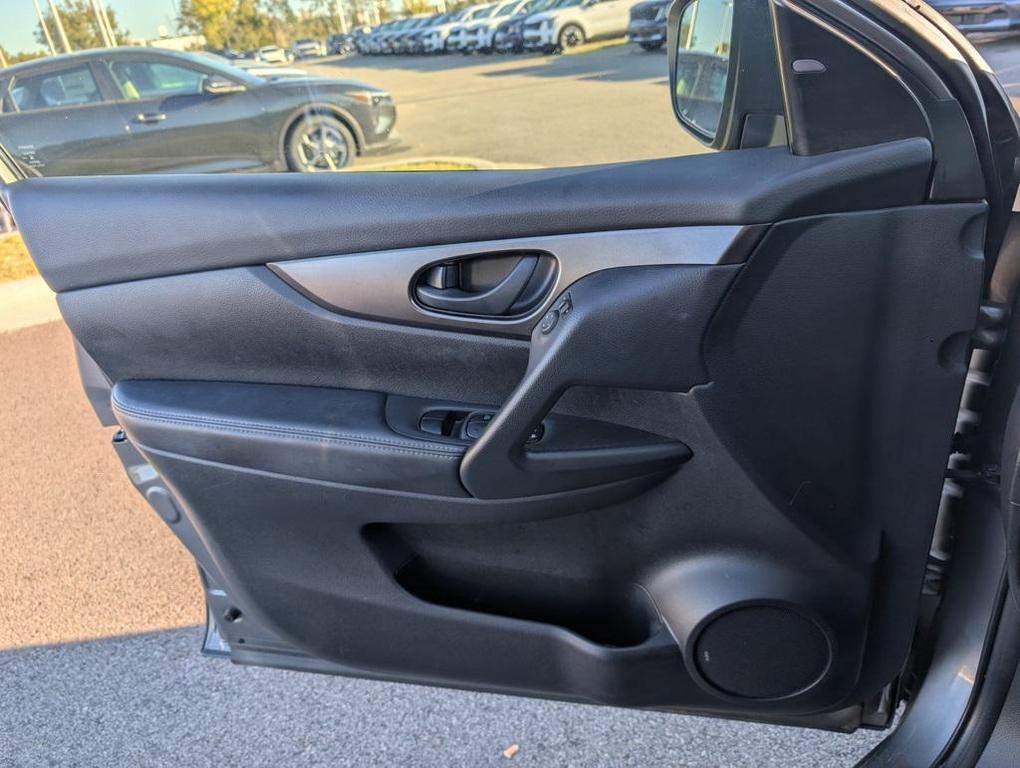 used 2022 Nissan Rogue Sport car, priced at $19,185