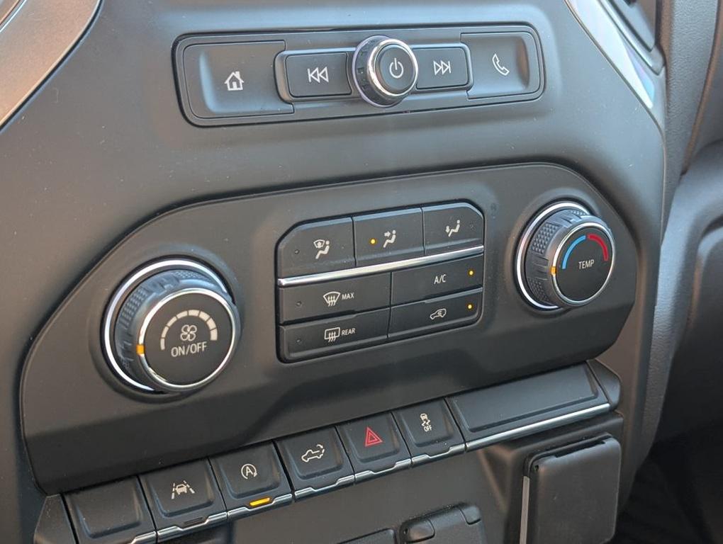 used 2024 Chevrolet Silverado 1500 car, priced at $40,425